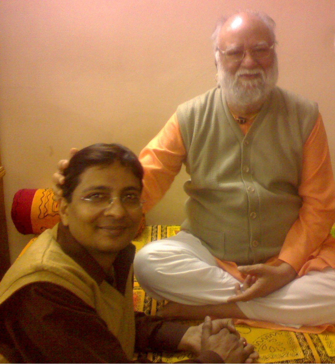 About Astrologer, Palmist, Numerologist and Vaastuvid Dr Rajesh Verma